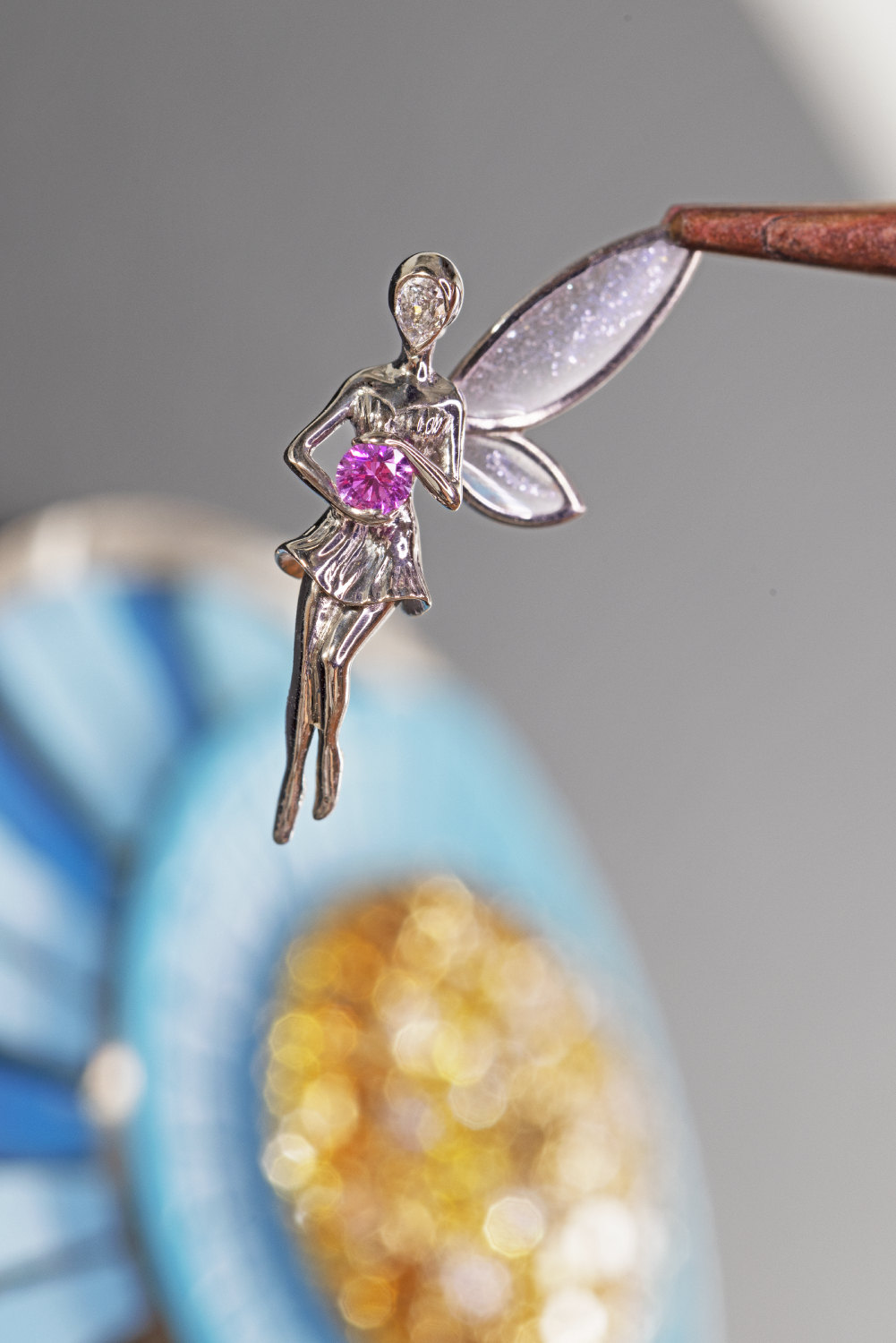 Behind The Velvet Curtains: Van Cleef & Arpels' Creations