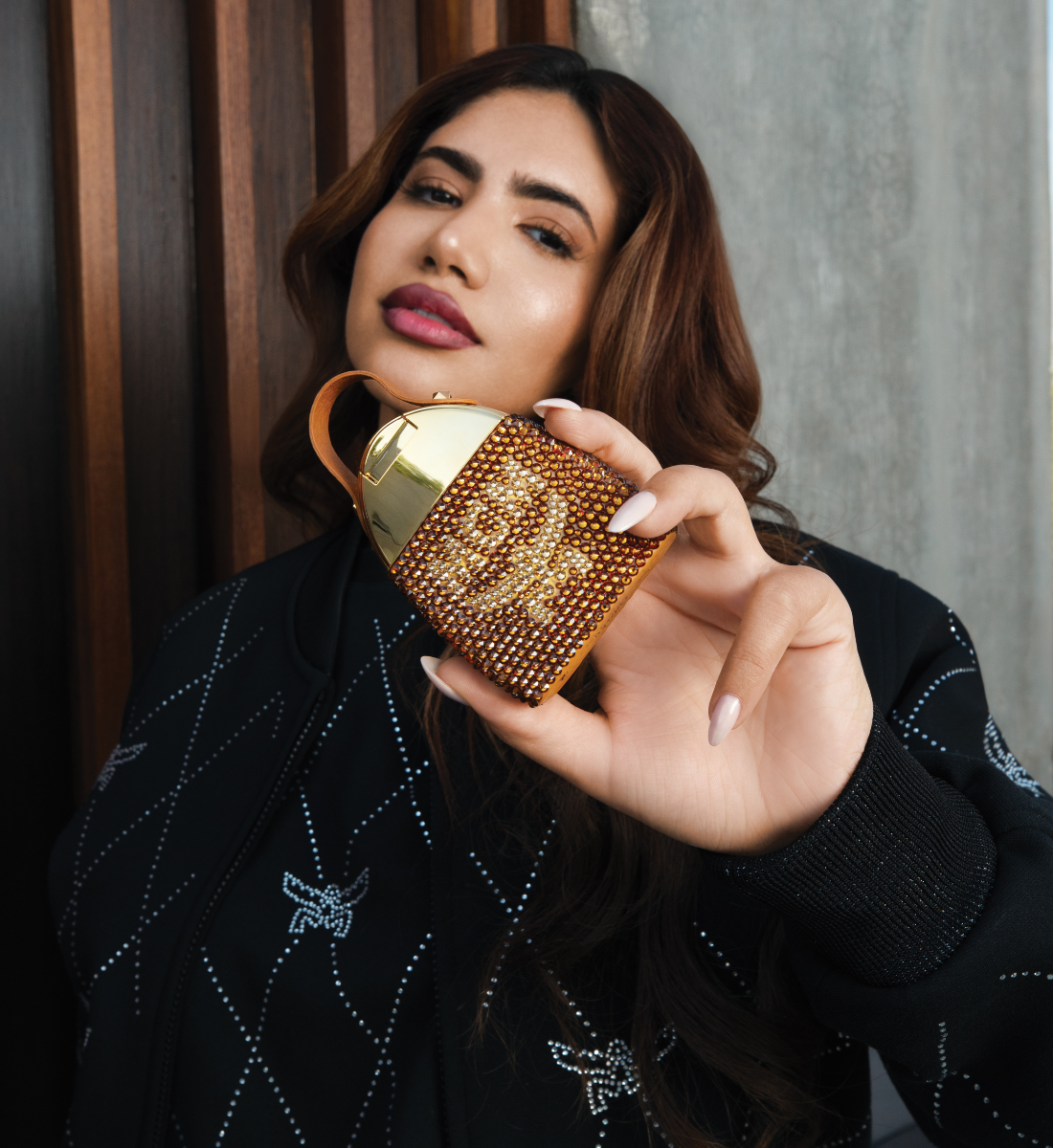 ☆韓国の人気☆【ACOC】☆M Tiered Cross Bag☆ MCM & Noor Stars Team Up For A Stylish Ramadan Collection