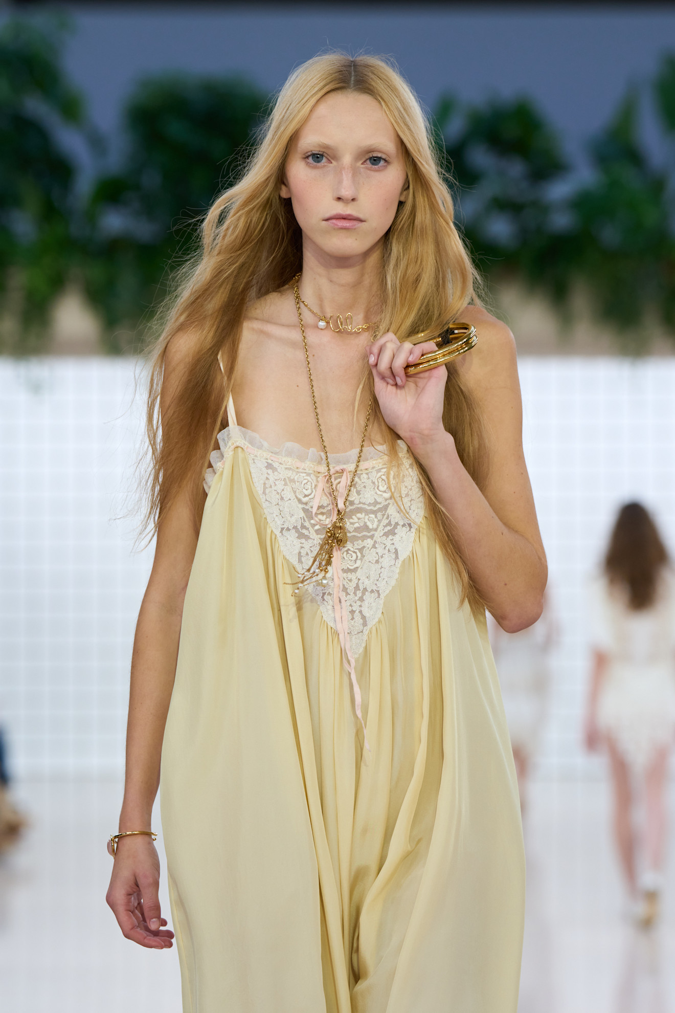 10 Ways To Style Butter Yellow For A Creamy Summer