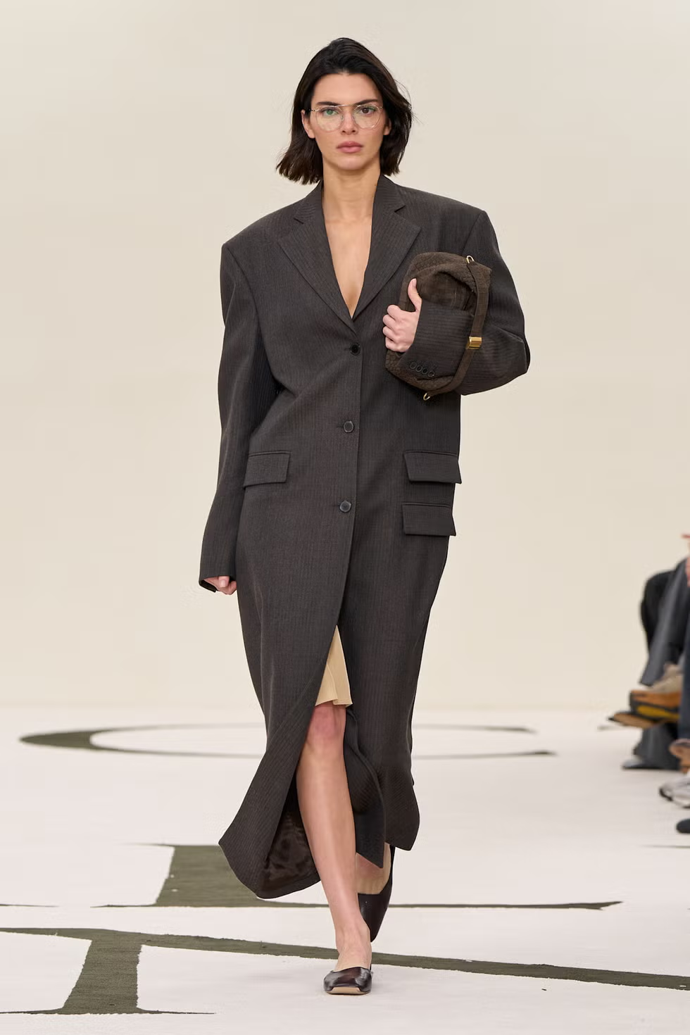 What Makes Work Worth Dressing Up For?