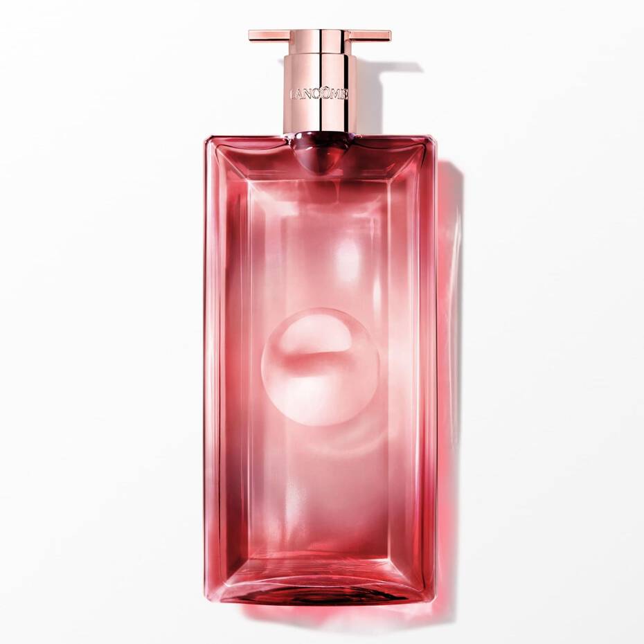10 Perfumes Adored By Our Favourite Celebs