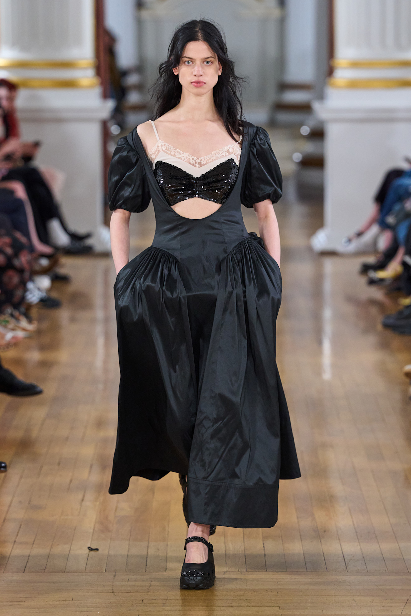 Here Are The 8 Major Trends from London Fashion Week