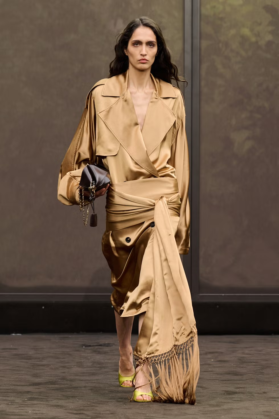 Ferragamo Took Us Back To The Tailored ’20s