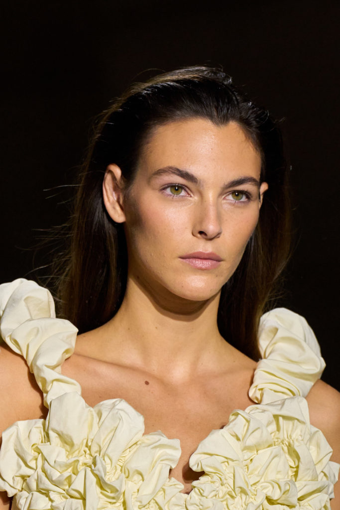 The Hottest Spring/Summer Beauty Trends Straight From The Runway