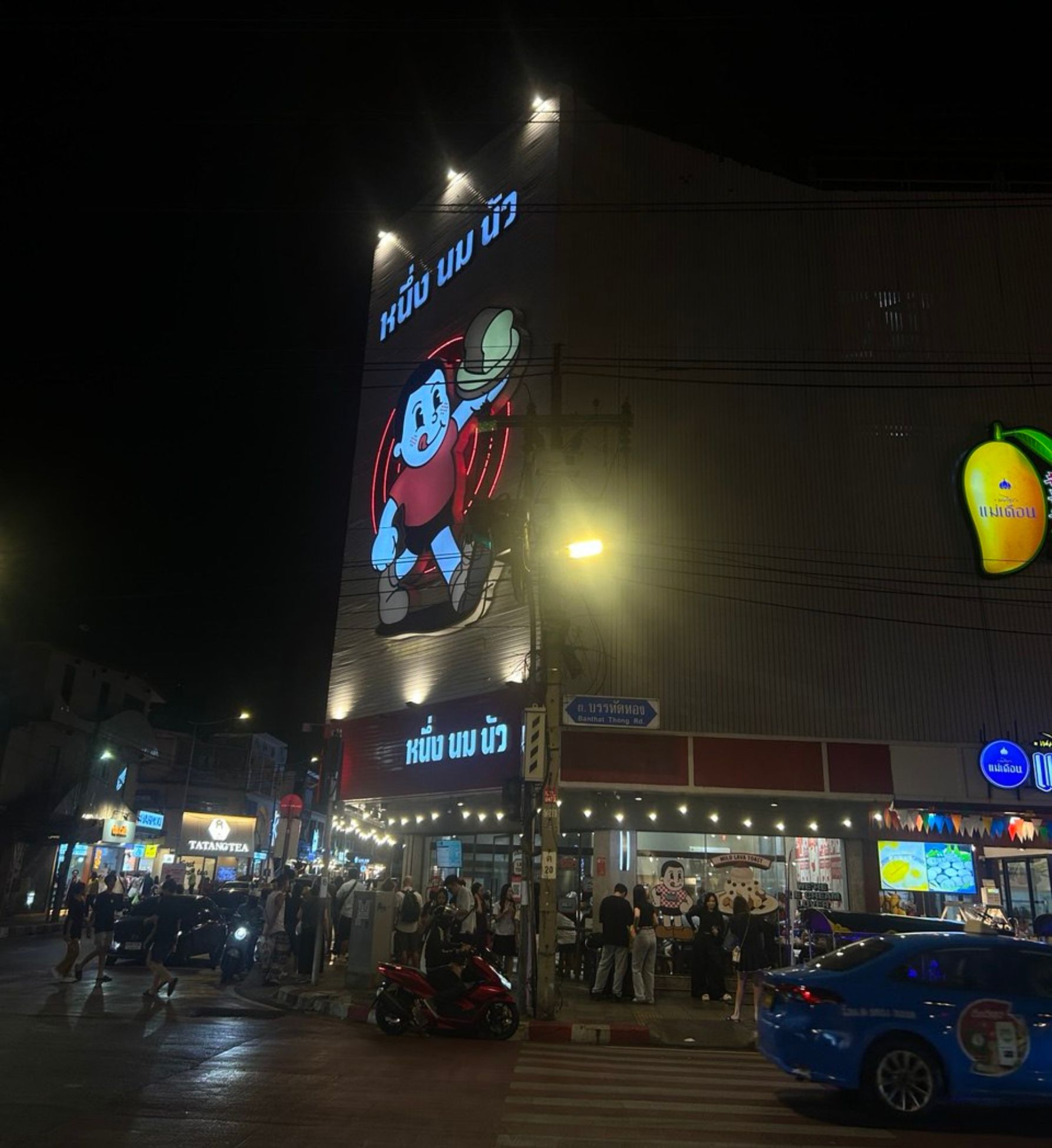 Experience Bangkok Like Your Favourite Thai Celebrities For A Day