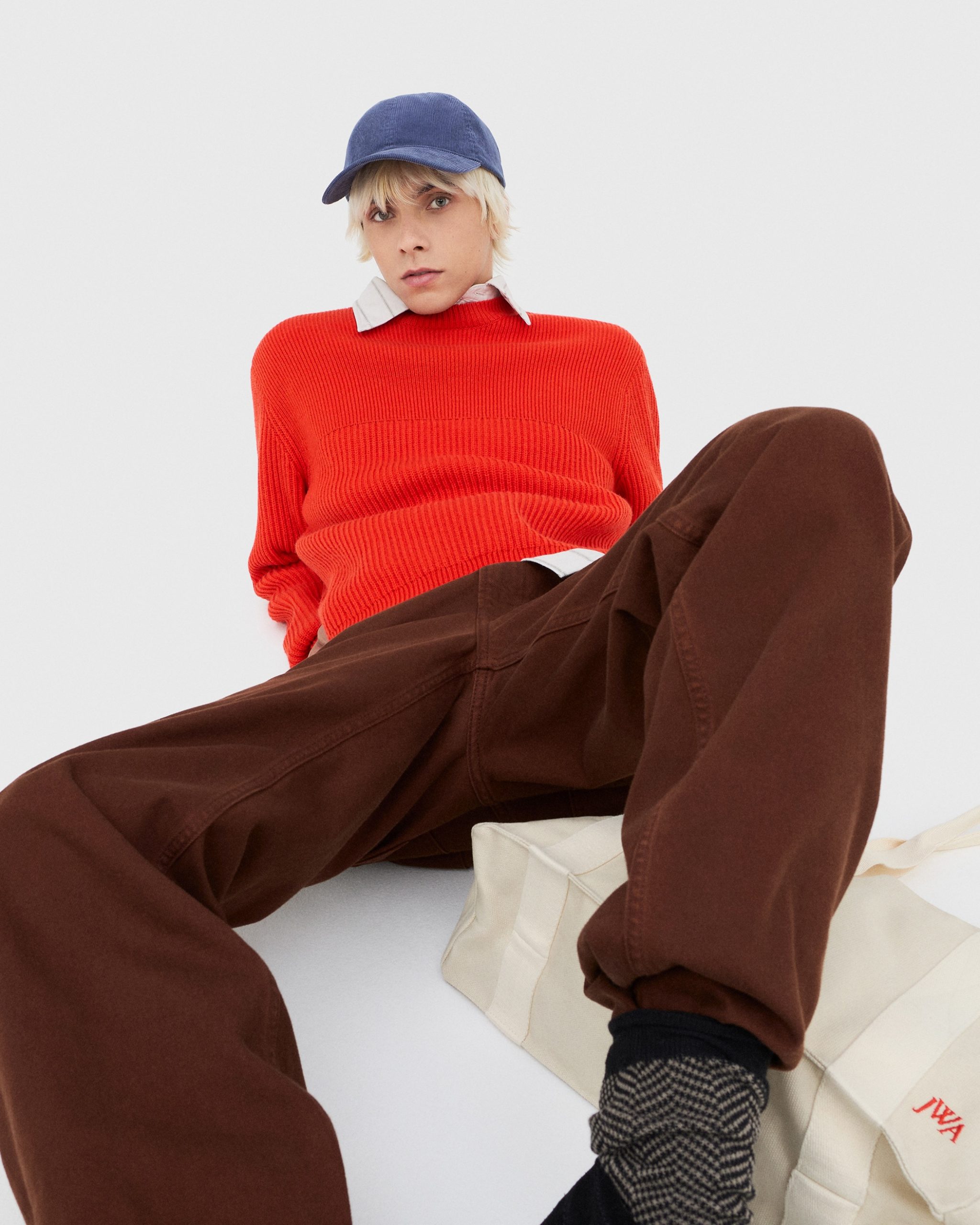 The Uniqlo X JW Anderson Fall/Winter 2025 Collection Brings Classic British Style To Your Everyday Wardrobe 