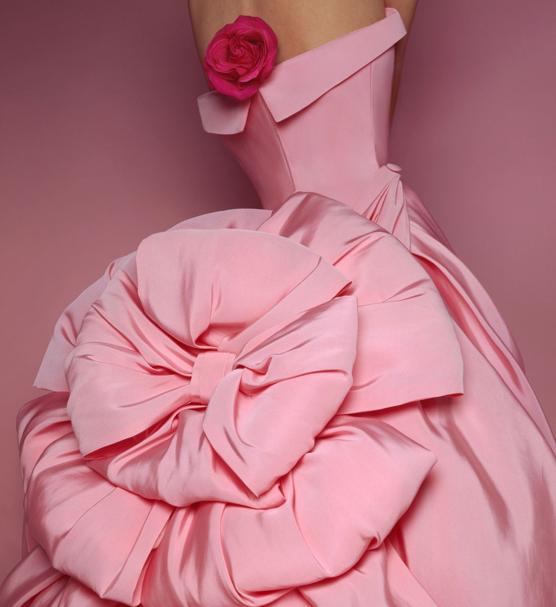 Dior's Exclusive Art Exhibition Lands In Singapore