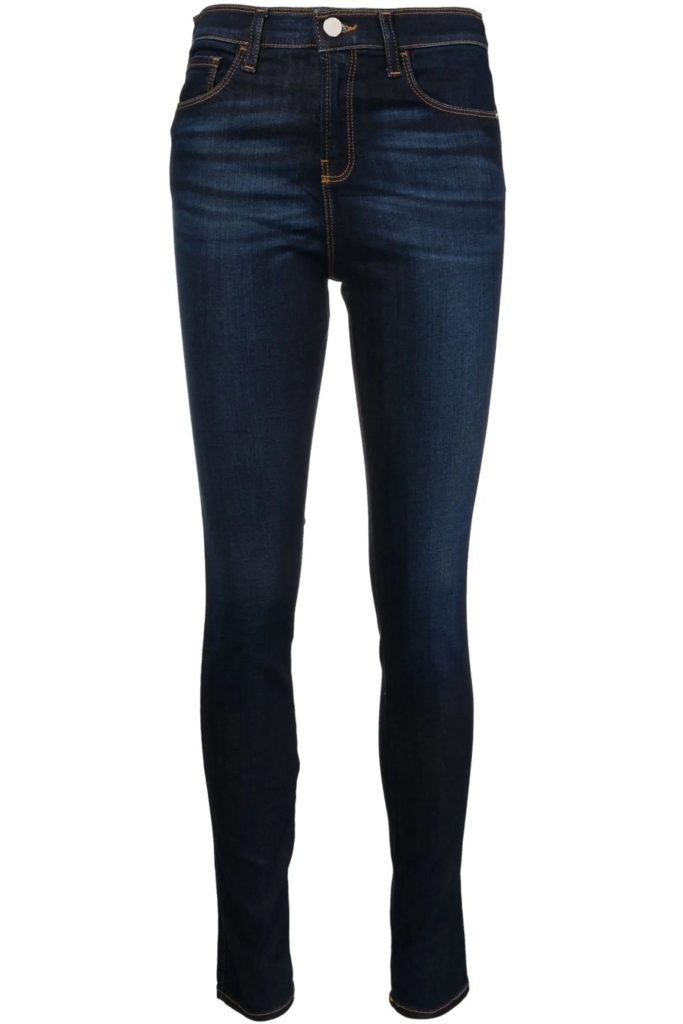 4 Denim Styles You Should Be Investing In For 2026 Instead Of Barrel Jeans