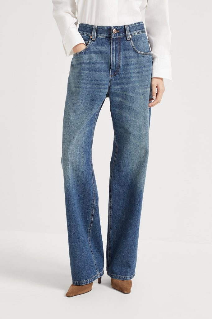 4 Denim Styles You Should Be Investing In For 2026 Instead Of Barrel Jeans