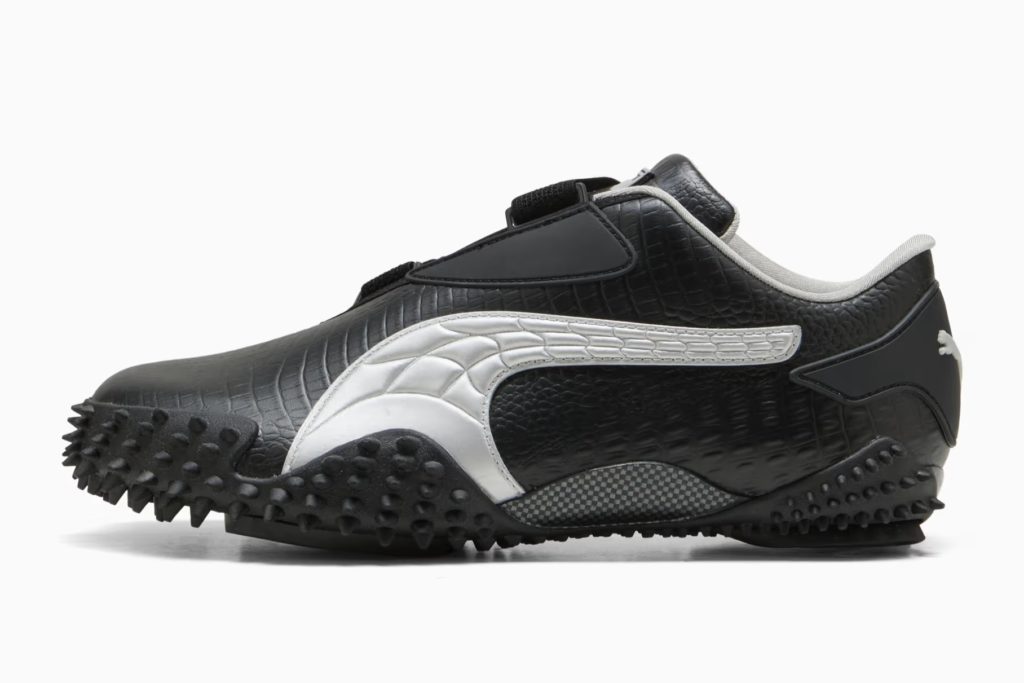 Christmas Gift Guide For Your Sneaker-Obsessed Bestie