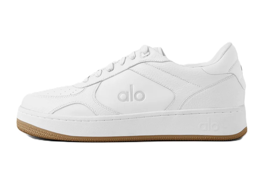 Christmas Gift Guide For Your Sneaker-Obsessed Bestie