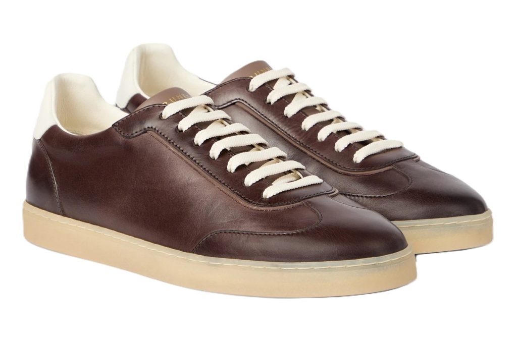 Christmas Gift Guide For Your Sneaker-Obsessed Bestie