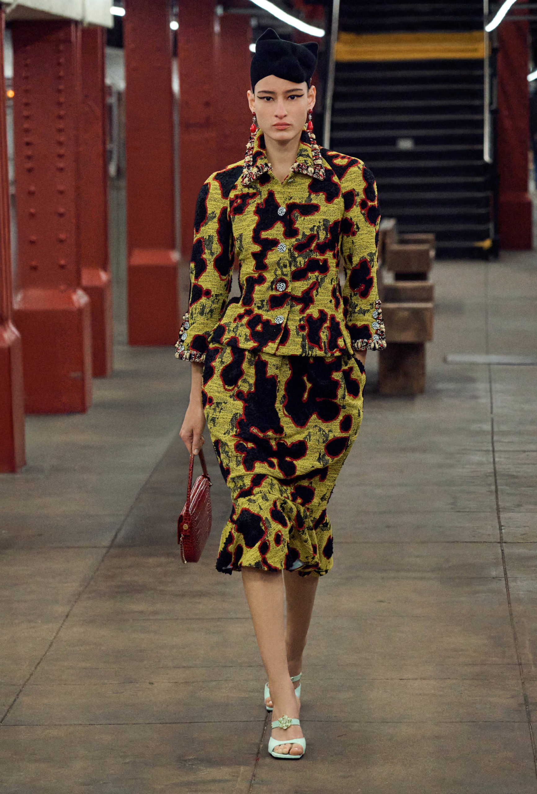 In NYC, Chanel's Matthieu Blazy Achieves The Impossible With Stellar Subway Show