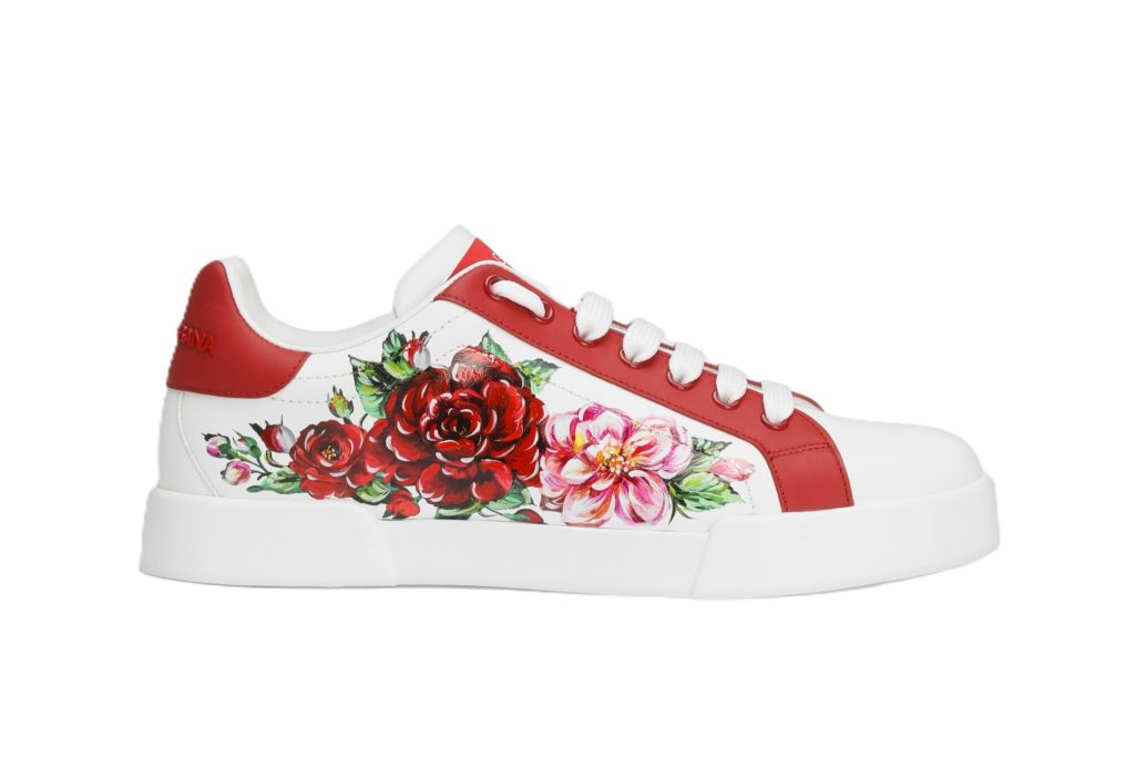 Christmas Gift Guide For Your Sneaker-Obsessed Bestie