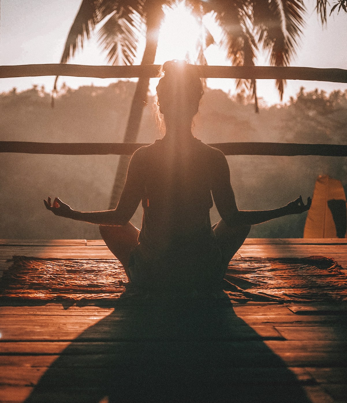 12 Easy Beauty Resolutions To Make In 2026, From Mindful Skincare To Micro Meditations
