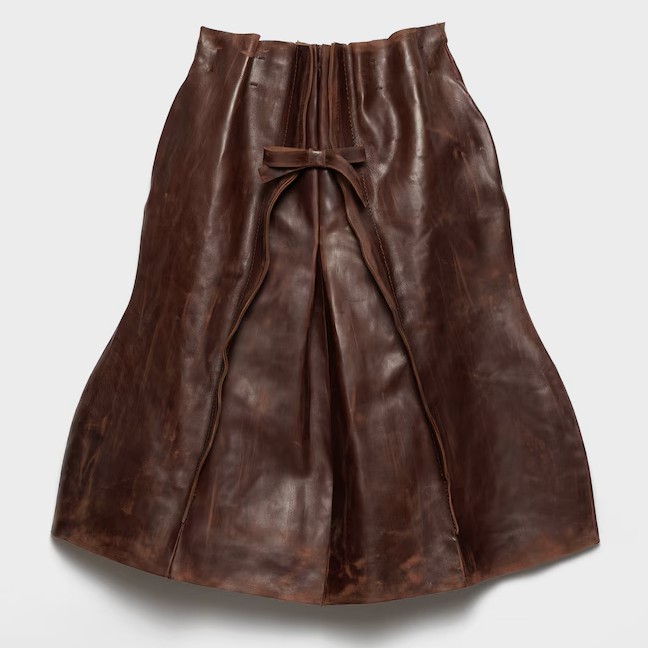 The Big Statement Skirt Is The One Item You Need For 2026