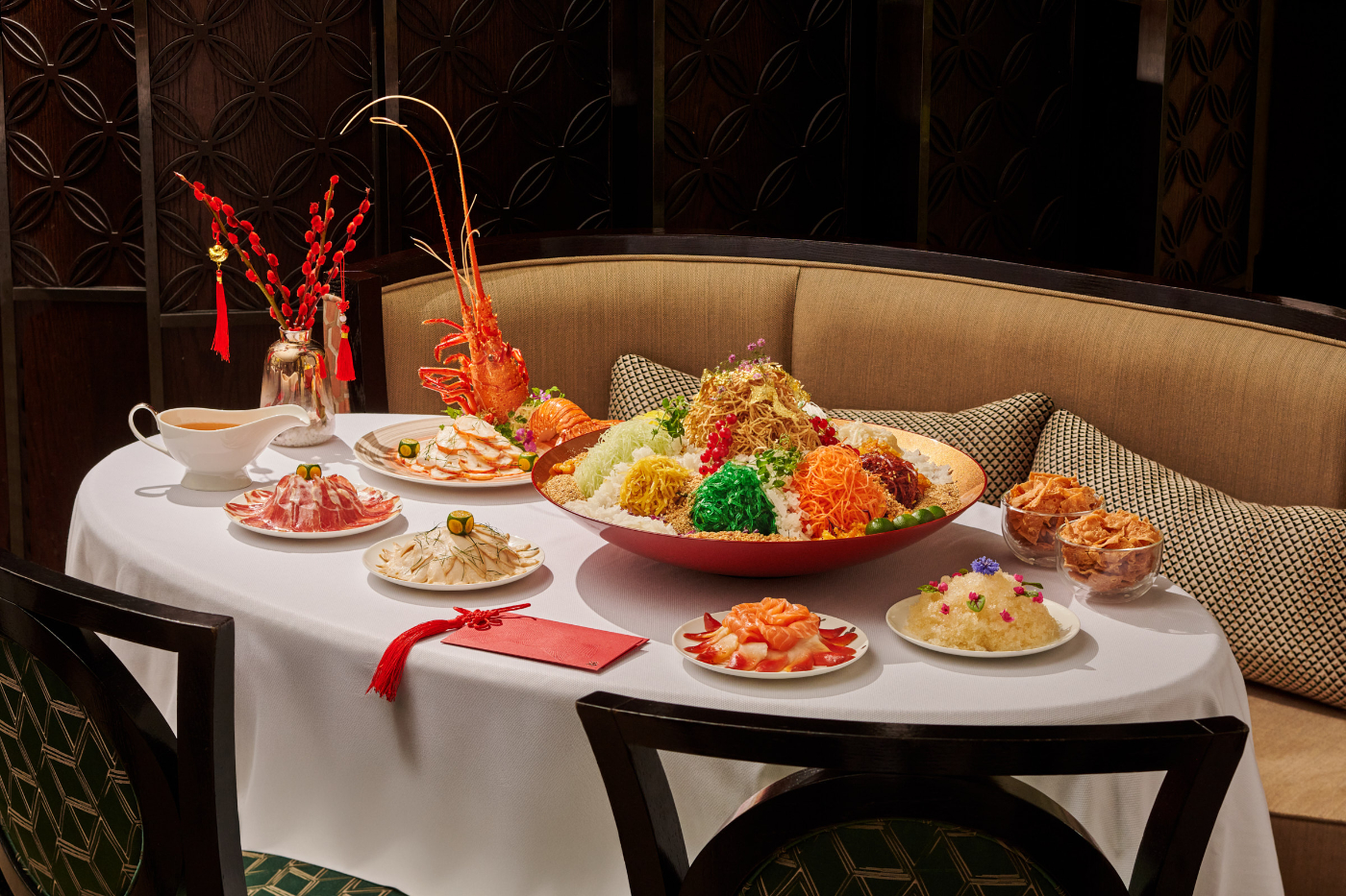 A Guide To The Most Luxurious Lo Hei Offerings In Singapore This Lunar New Year