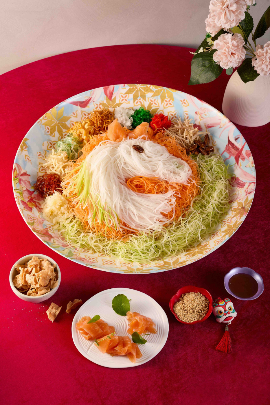 A Guide To The Most Luxurious Lo Hei Offerings In Singapore This Lunar New Year
