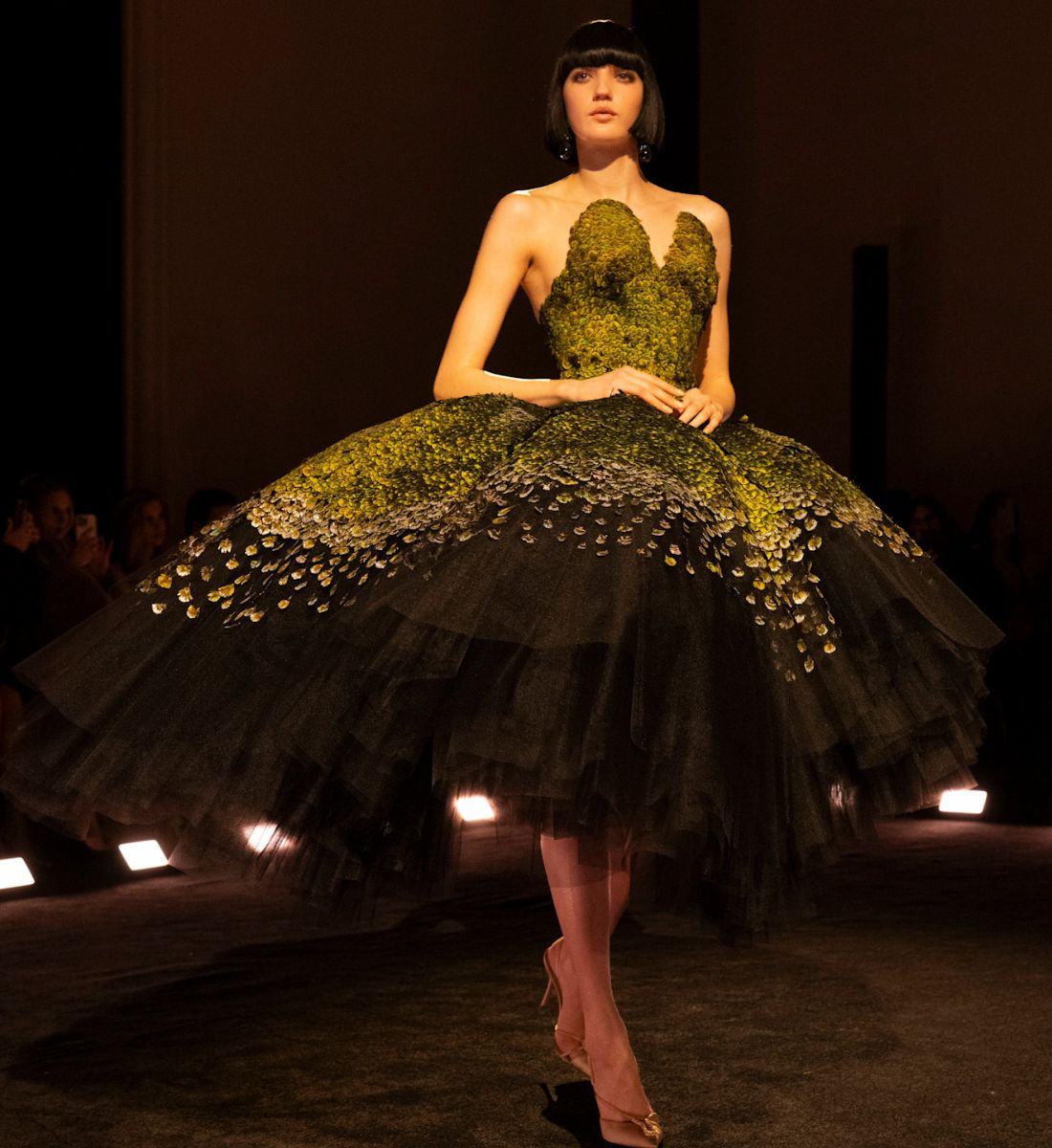 Schiaparelli Turns The Louvre Heist Into Haute Couture