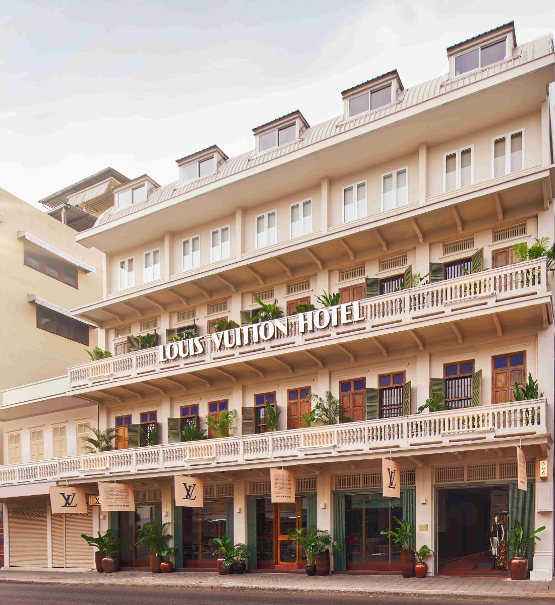Louis Vuitton Unveils A Hotel Pop-Up In Bangkok To Celebrate 130 Years Of The Monogram