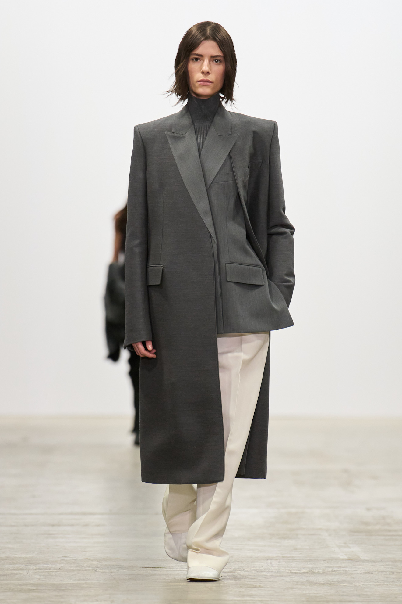 New York Fashion Week Fall/Winter 2026: A Season of Recalibrated Glamour