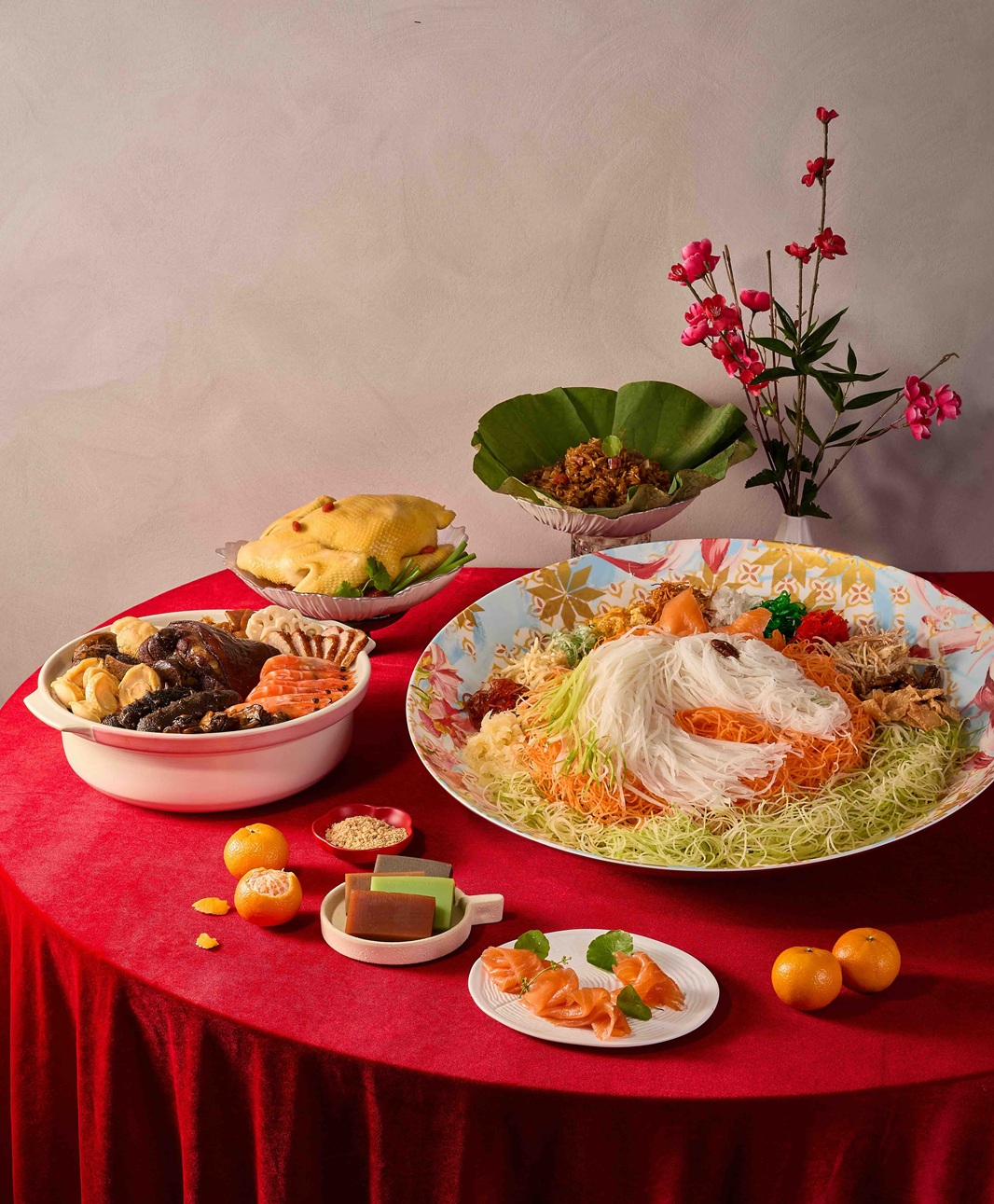 A Guide To The Most Luxurious Lo Hei Offerings In Singapore This Lunar New Year