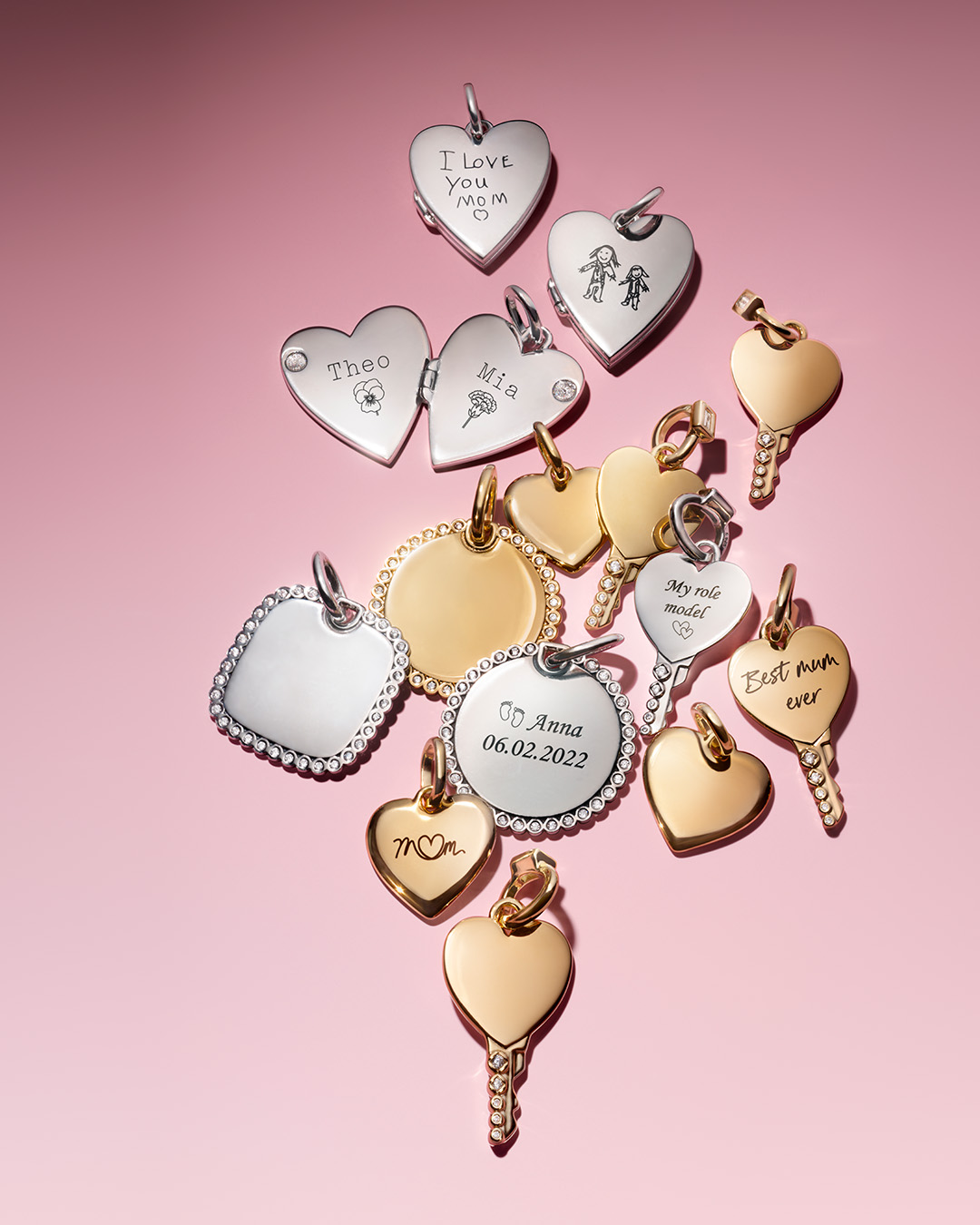 Pandora’s Celebrates Modern Motherhood With Its Garden Of Dreams Collection