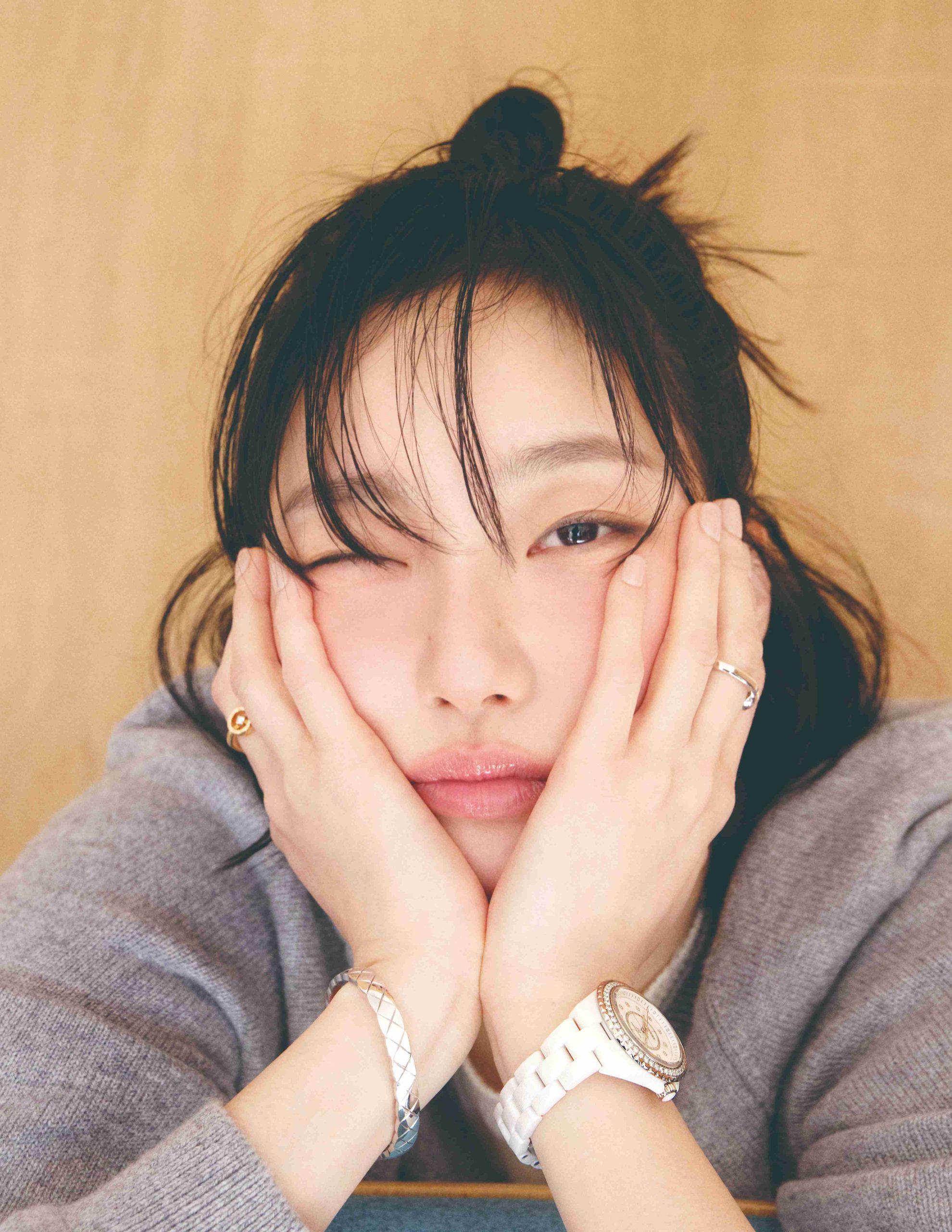 The Way She Moves: Kim Go-Eun on Embodying Chanel J-12, Yumi’s Cells 3 & Embracing The Art Of Acting
