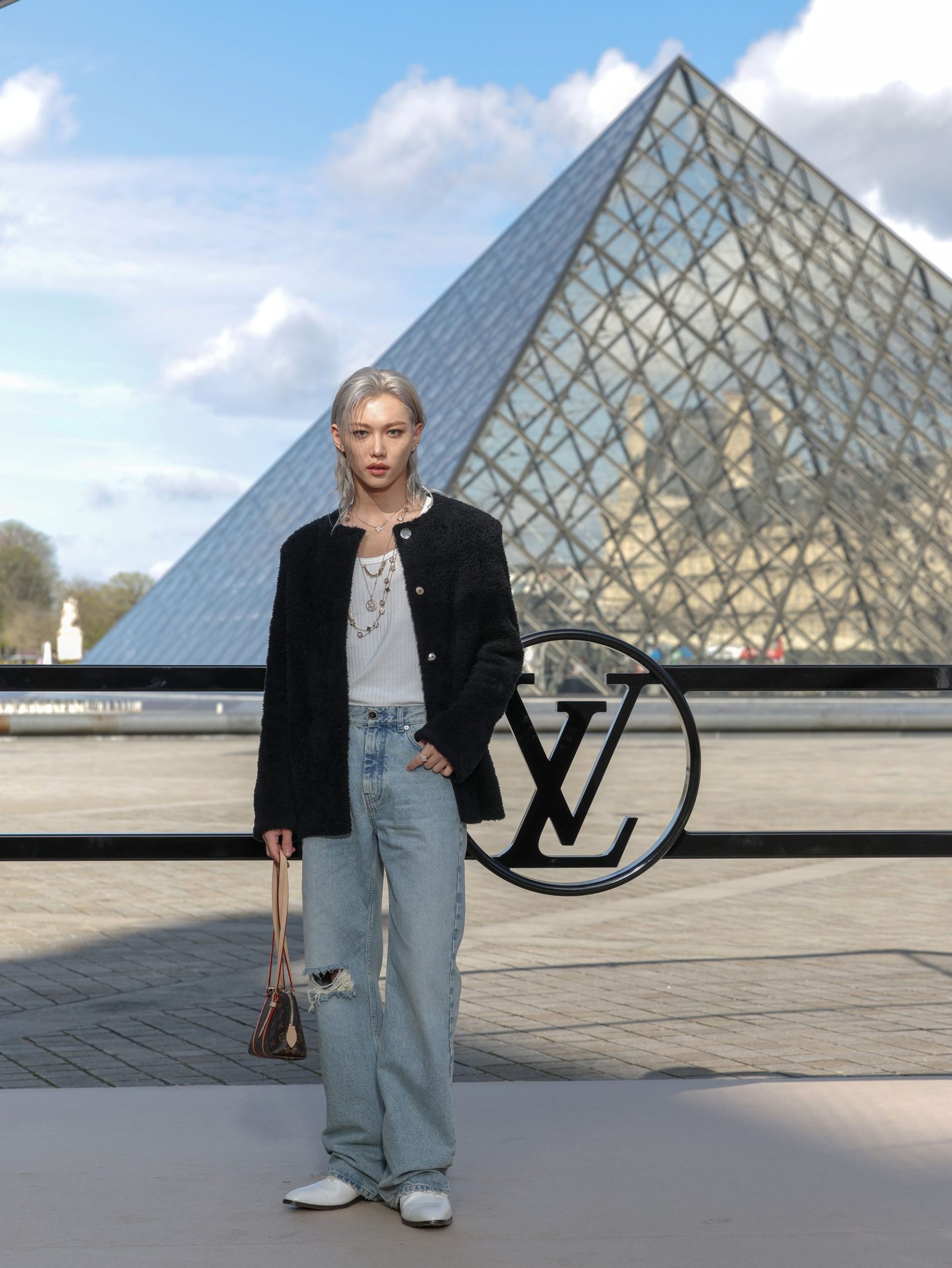 Spotted: Jennie, Yerin Ha & Lingling Kwong At Paris Fashion Week