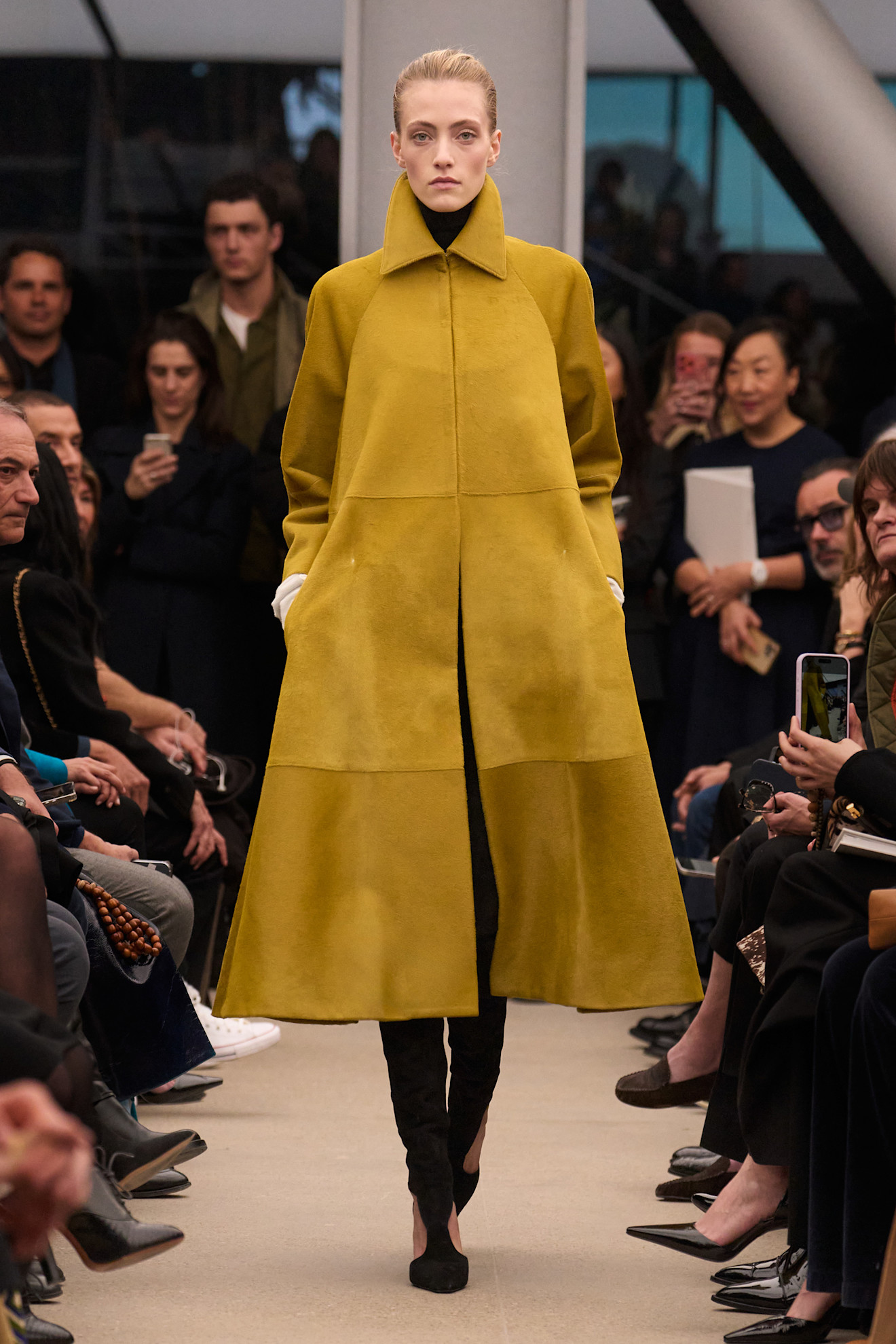 Pieter Mulier Presents His Alaïa Swan Song
