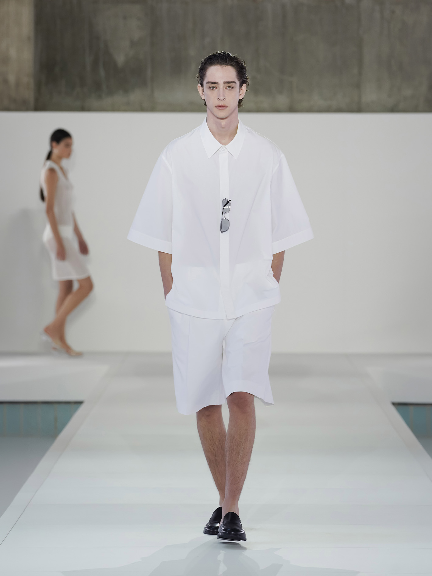 COS SS26: Karin Gustafsson Brings Cinematic Beauty to Seoul’s Runway