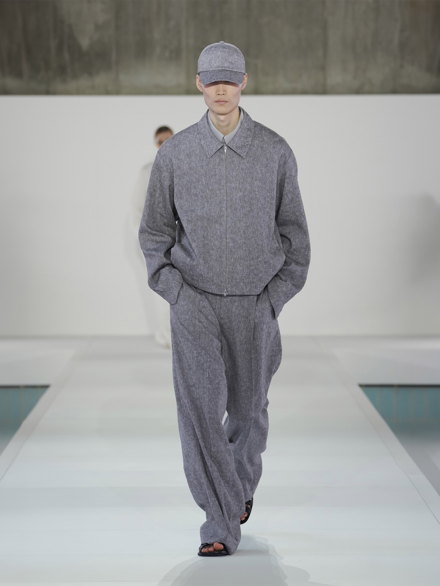COS SS26: Karin Gustafsson Brings Cinematic Beauty to Seoul’s Runway