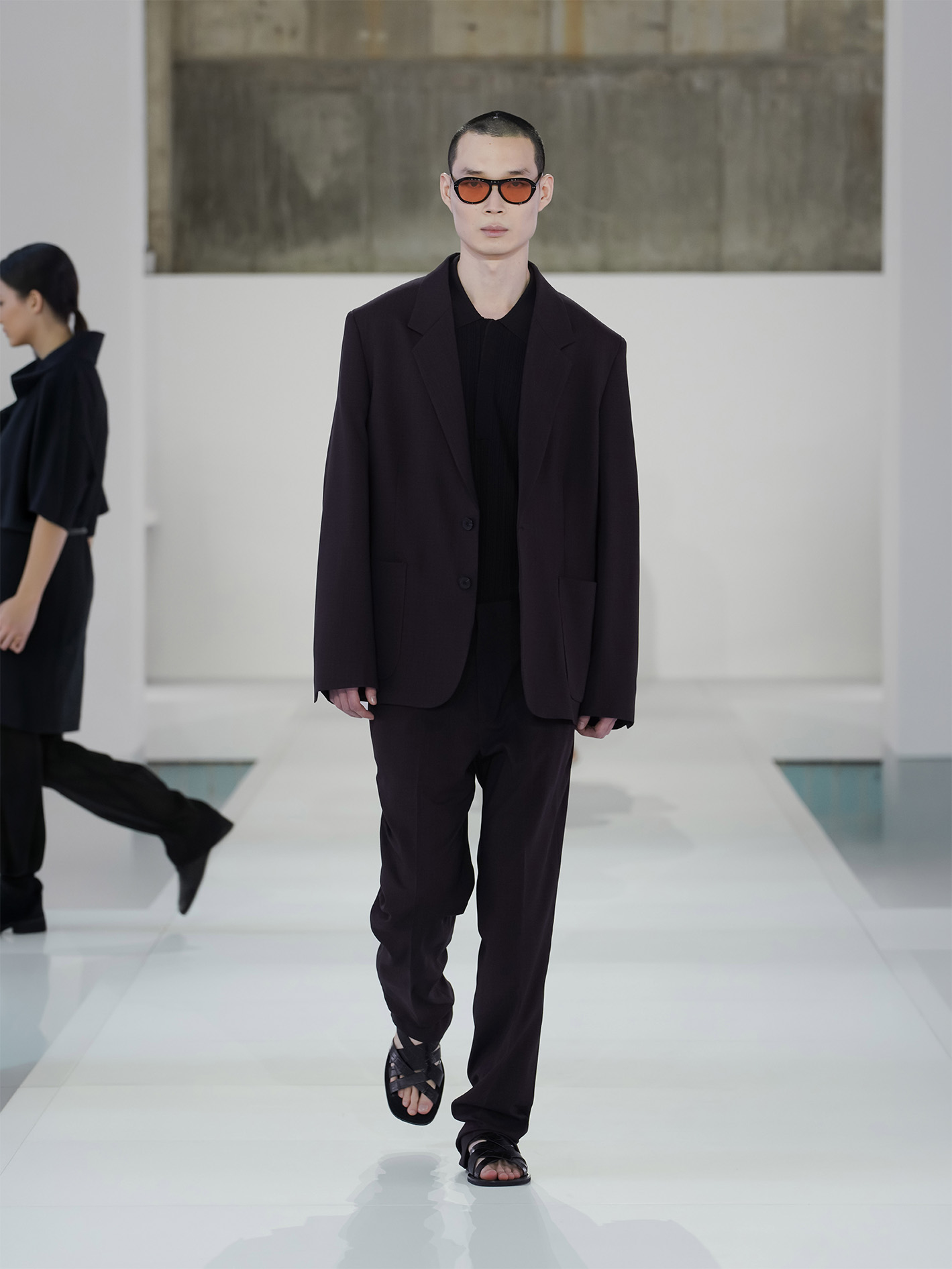 COS SS26: Karin Gustafsson Brings Cinematic Beauty to Seoul’s Runway