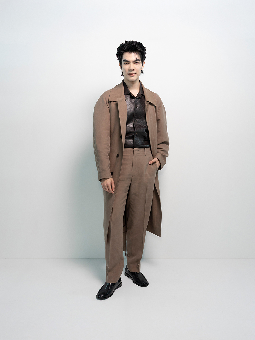 Spend A Day In Seoul With Mile Phakphum Romsaithong In COS