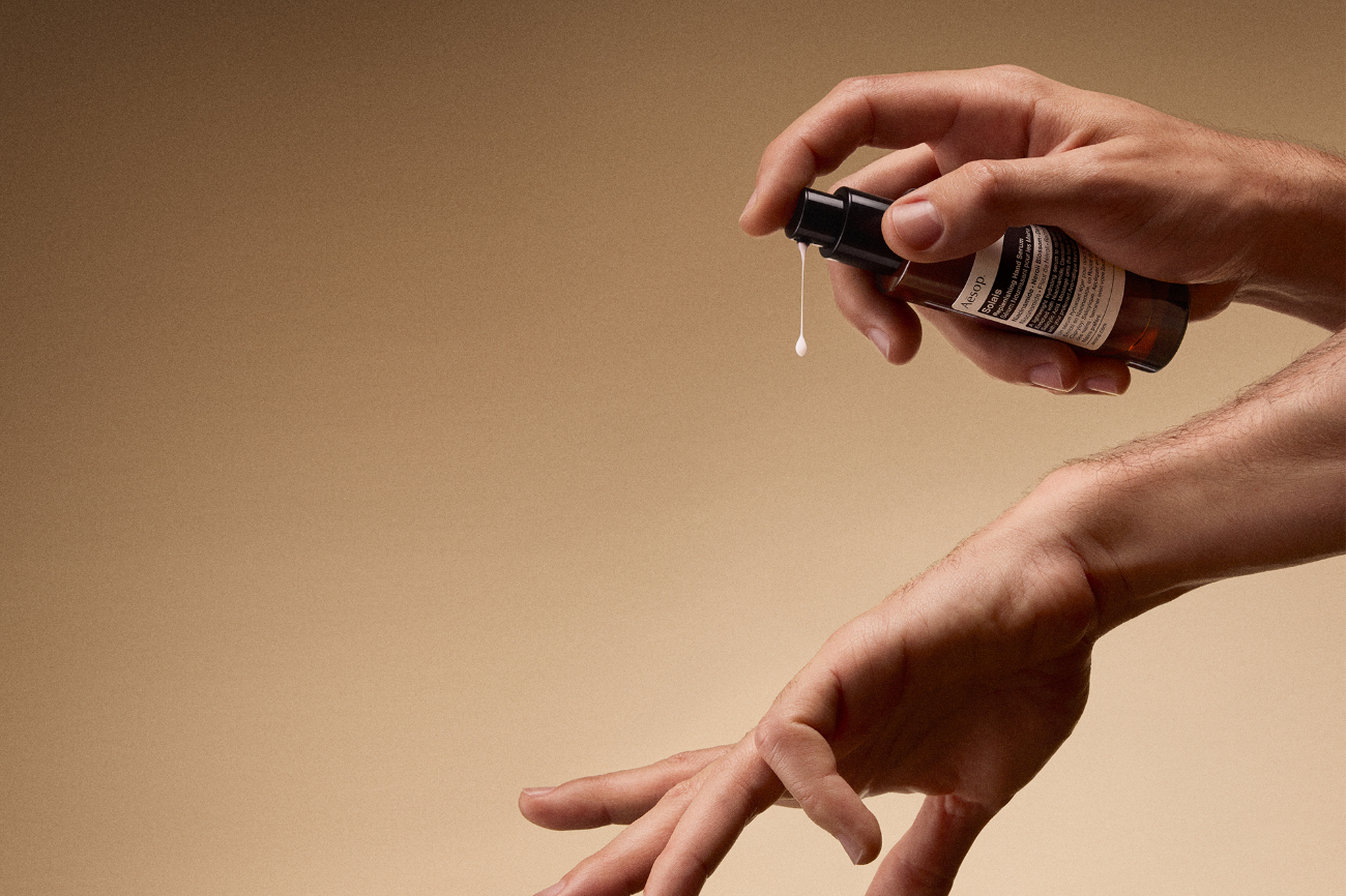 Hand Care Is Entering Its Skincare Era With Aesop’s Solais Replenishing Hand Serum