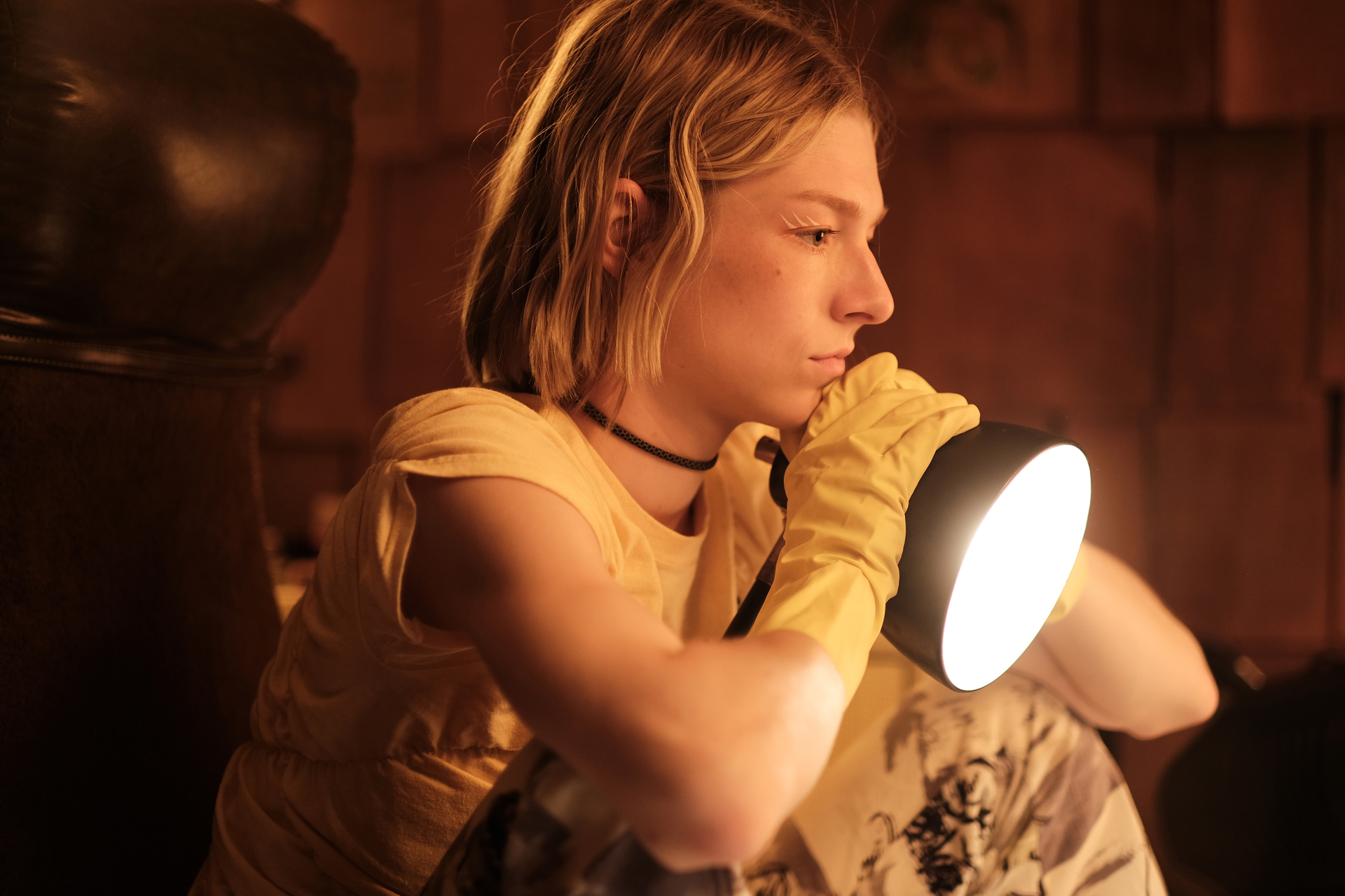 Exclusive: Donni Davy Brings Euphoric Magic, One Face At A Time
