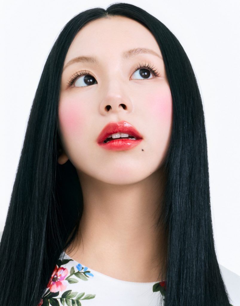 Inside Chaeyoung’s “Fresh Look” Makeup Campaign With Dolce&Gabbana Beauty