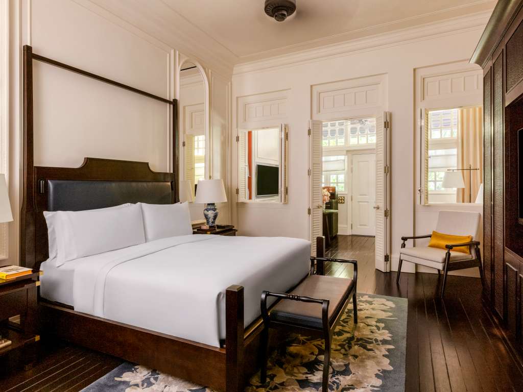 7 Luxury Father's Day Experiences In Singapore For The Dad Who Has Everything