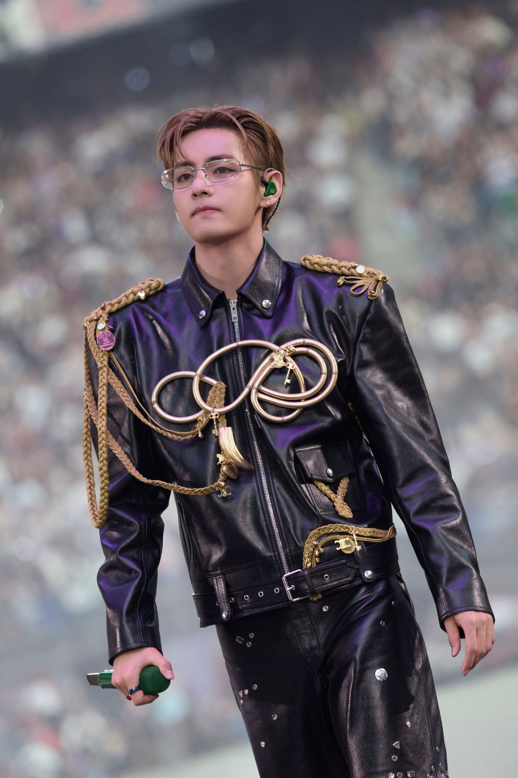 What The BTS Members Wore To Their Paris Shows - ELLE Singapore