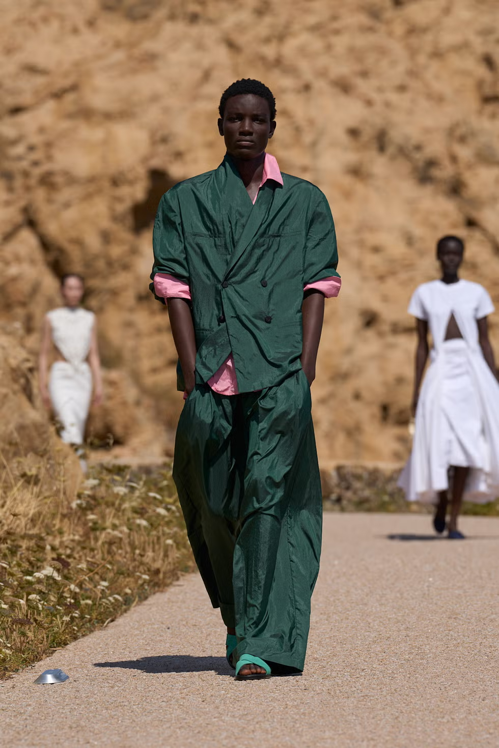 At Jacquemus, Happiness Looks Like Summer