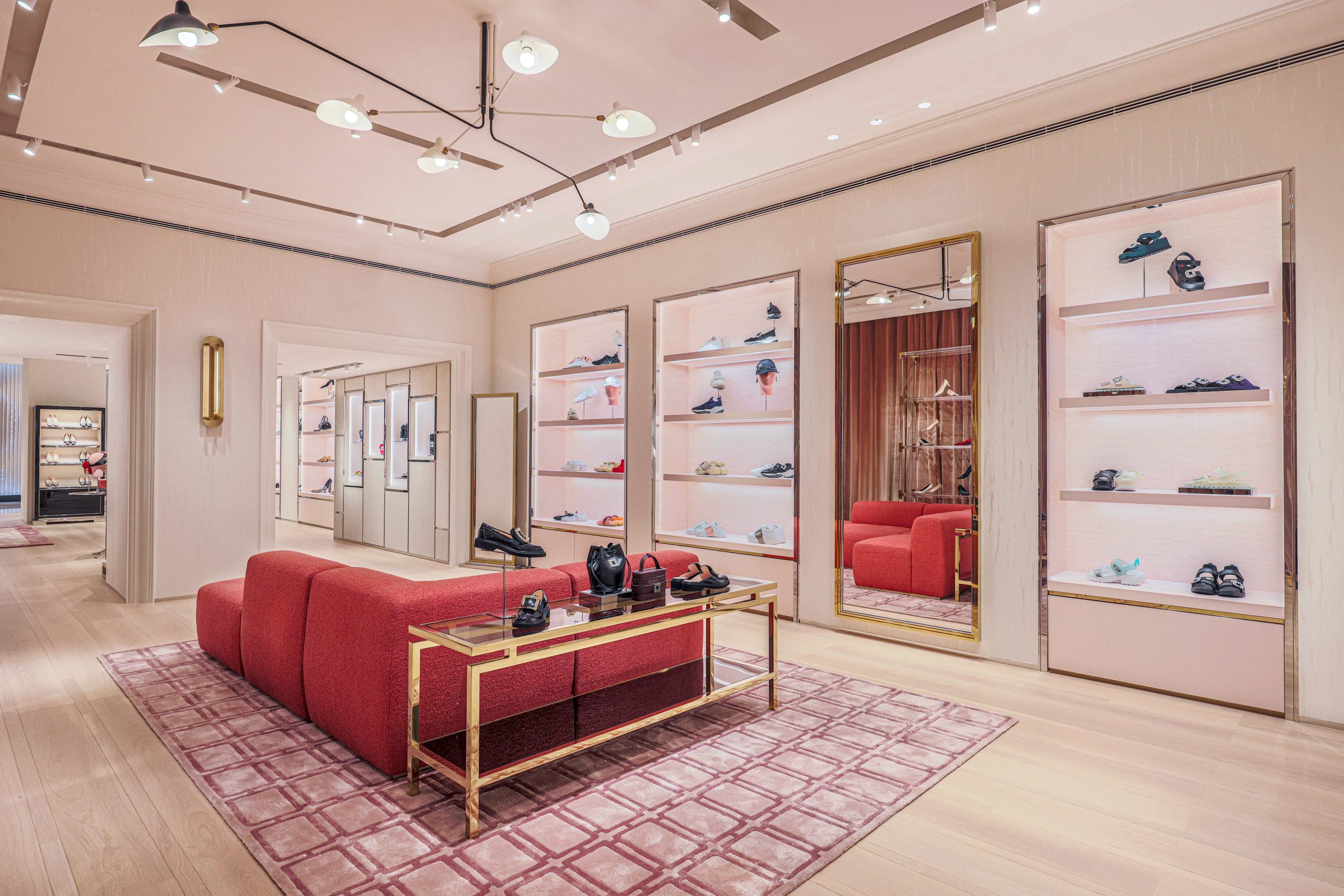 Yeji Heads To The Roger Vivier Store Opening In Takashimaya Singapore